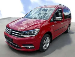Rot Gebraucht 2017 VW Caddy Maxi Van / Kleinbus | 17.984 € (Fairer Preis)