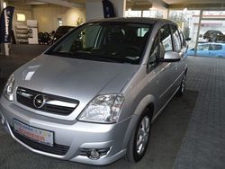 Silber metallic Gebraucht 2006 Opel Meriva Cosmo Van / Kleinbus | 6.487 €