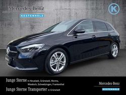 Kosmosschwarz Gebraucht 2023 Mercedes B220 Van / Kleinbus | 36.880 € (Etwas zu teuer)