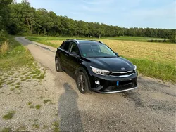 Schwarz Gebraucht 2020 Kia Stonic SUV | 14.900 € (Fairer Preis)