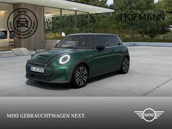 British racing green metallic Gebraucht 2023 Mini Cooper SE Kleinwagen | 20.860 € (Guter Preis)