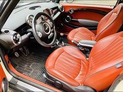 Beige Gebraucht 2007 Mini Cooper S Coupé Coupé | 2.000 €