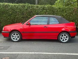 Rot Gebraucht 1995 VW Golf Cabriolet Cabrio | 4.600 €