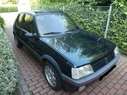 Grün Gebraucht 1991 Peugeot 205 GTi Kleinwagen | 18.900 €
