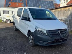 Weiß Gebraucht 2018 Mercedes Vito Van / Kleinbus | 13.699 €