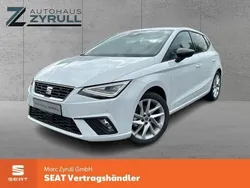 Weiß Gebraucht 2022 Seat Ibiza FR Limousine | 17.480 € (Fairer Preis)
