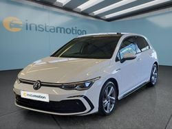 Weiß Gebraucht 2024 VW Golf VIII Kleinwagen | 32.499 € (Fairer Preis)