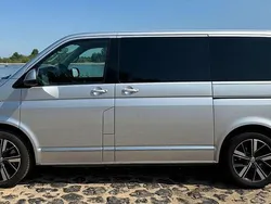 Silber Gebraucht 2020 VW Multivan Highline Van / Kleinbus | 42.999 € (Fairer Preis)