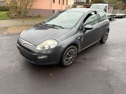 Grau Gebraucht 2011 Fiat Punto Evo Kleinwagen | 1.650 € (Guter Preis)