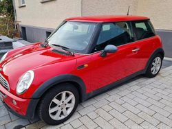 Rot Gebraucht 2002 Mini Cooper Kleinwagen | 2.300 € (Fairer Preis)