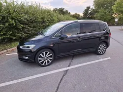 Schwarz Gebraucht 2015 VW Touran Highline Van / Kleinbus | 21.600 € (Fairer Preis)