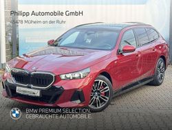 Dragon fire rot Gebraucht 2025 BMW 550e M Sport Kombi | 74.890 € (Guter Preis)