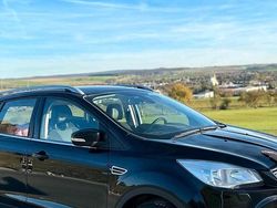 Schwarz Gebraucht 2014 Ford Kuga SUV | 8.000 € (Fairer Preis)