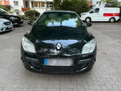 Schwarz Gebraucht 2011 Renault Mégane Cabriolet Cabrio | 4.000 €