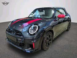 Grau Gebraucht 2024 Mini John Cooper Works Cabriolet Cabrio | 43.272 € (Teuer)