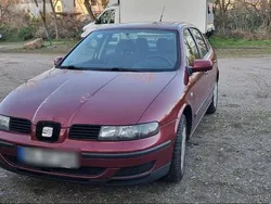 Rot Gebraucht 2002 Seat Toledo Limousine | 500 € (Superpreis)