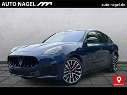 Blu modena Neu 2025 Maserati Grecale SUV | 137.068 € (Teuer)