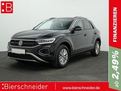 Schwarz Gebraucht 2024 VW T-Roc Life SUV | 20.950 € (Guter Preis)