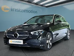 Schwarz Gebraucht 2022 Mercedes C300e Kombi | 32.249 € (Etwas zu teuer)