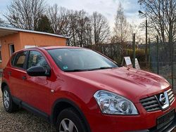 Rot Gebraucht 2009 Nissan Qashqai Visia SUV | 4.999 € (Fairer Preis)