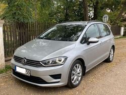 Silber Gebraucht 2016 VW Golf Sportsvan Highline Van / Kleinbus | 12.800 € (Guter Preis)