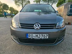 Grau Gebraucht 2011 VW Sharan Highline Van / Kleinbus | 8.900 € (Fairer Preis)