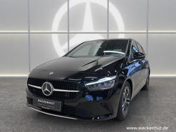 Schwarz Gebraucht 2025 Mercedes 200 Advanced Limousine | 31.490 € (Teuer)