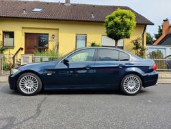 Blau Gebraucht 2008 BMW 325 Limousine | 8.400 €