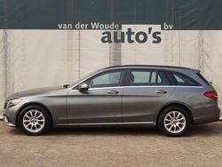 Grau Gebraucht 2019 Mercedes C180 Business Kombi | 18.400 € (Teuer)