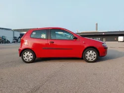 Rot Gebraucht 2002 Fiat Punto Kleinwagen | 2.500 € (Teuer)