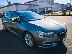 Grau Gebraucht 2018 Opel Insignia Business Edition Kombi | 9.900 €