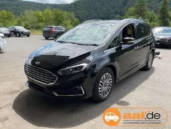 Schwarz Gebraucht 2021 Ford S-MAX Titanium Van / Kleinbus | 23.450 € (Fairer Preis)