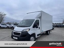 Eisweiss Gebraucht 2022 Peugeot Boxer Van | 39.800 €