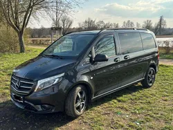 Grau Gebraucht 2019 Mercedes Vito Van / Kleinbus | 28.200 € (Guter Preis)