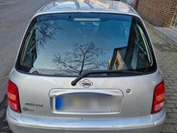 Silber Gebraucht 2001 Nissan Micra Kleinwagen | 1.200 € (Fairer Preis)