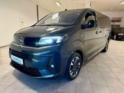 Braun Gebraucht 2024 Opel Zafira Life Edition Van / Kleinbus | 31.999 € (Superpreis)