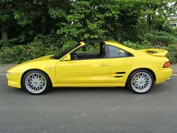 Gelb Gebraucht 1995 Toyota MR2 Coupé | 17.900 €