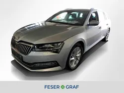 Silber Gebraucht 2022 Skoda Superb Style Kombi | 26.262 € (Guter Preis)