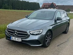 Grau Gebraucht 2020 Mercedes E220 Kombi | 30.700 € (Guter Preis)