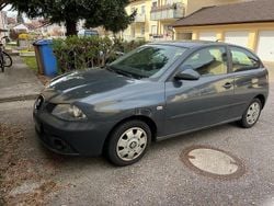 Grau Gebraucht 2006 Seat Ibiza Kleinwagen | 550 € (Superpreis)