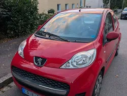 Rot Gebraucht 2009 Peugeot 107 Kleinwagen | 2.399 € (Fairer Preis)