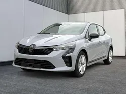 Grau Neu 2025 Renault Clio V Evolution Kleinwagen | 18.551 € (Guter Preis)