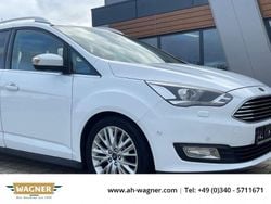 Weiß Gebraucht 2016 Ford Grand C-Max Titanium Van / Kleinbus | 7.900 € (Fairer Preis)