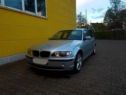 Silber Gebraucht 2003 BMW 318 Limousine | 2.500 € (Fairer Preis)