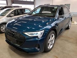 Galaxisblau metallic Gebraucht 2022 Audi e-tron S-Line SUV | 40.950 € (Fairer Preis)