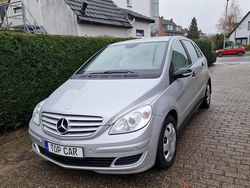 Polarsilber metalliclack Gebraucht 2006 Mercedes B180 Van / Kleinbus | 5.999 € (Fairer Preis)