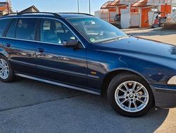 Blau Gebraucht 1997 BMW 523 Kombi | 2.300 € (Fairer Preis)