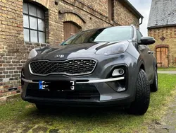 Grau Gebraucht 2019 Kia Sportage Vision SUV | 16.500 € (Guter Preis)