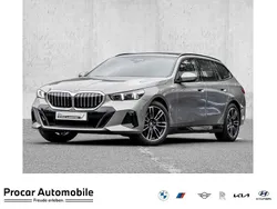Grau Gebraucht 2024 BMW 520 M Sport Kombi | 54.790 € (Superpreis)