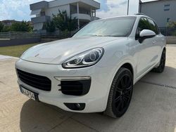 Schwarz Gebraucht 2015 Porsche Cayenne S SUV | 27.900 € (Superpreis)